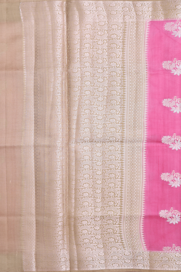 Raw Silk Saree In Orchid Pink With Floral Motifs