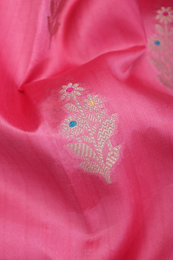 Raw Silk Saree In Peach Pink With Floral Motifs