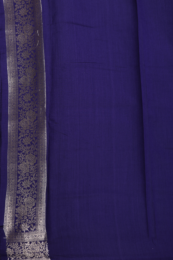 Raw Silk Saree In Purple With Floral Buttas