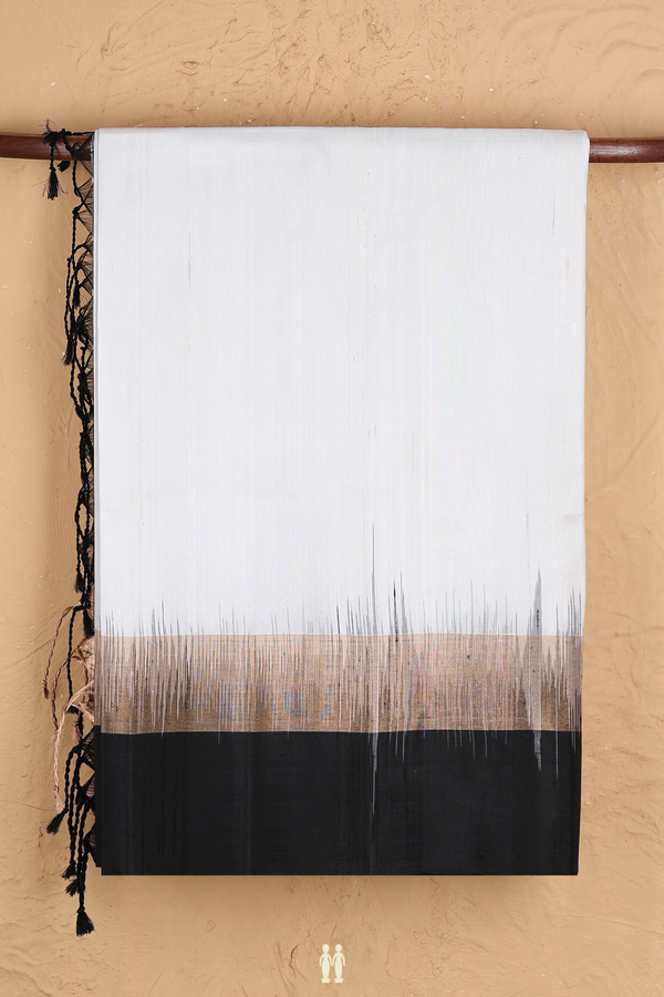 Raw Silk Saree In White With Ganga Jamuna Border