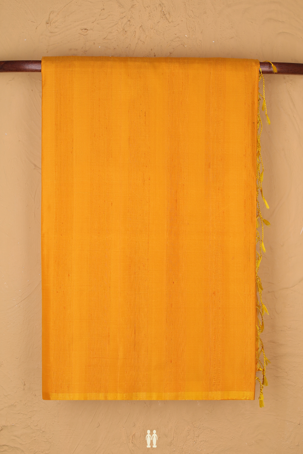 Raw Silk Saree In Yellow With Plain