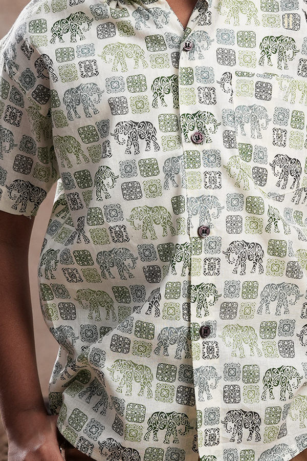 Regular Collar Elephant Printed Off White Cotton Shirt