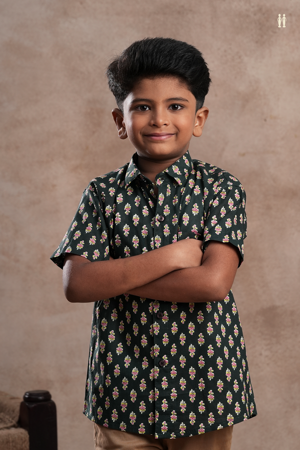 Regular Collar Floral Printed Bottle Green Cotton Shirt