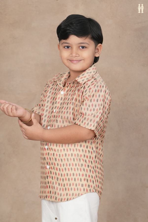 Regular Collar Ikat Buttas Cream Pochampally Silk Shirt