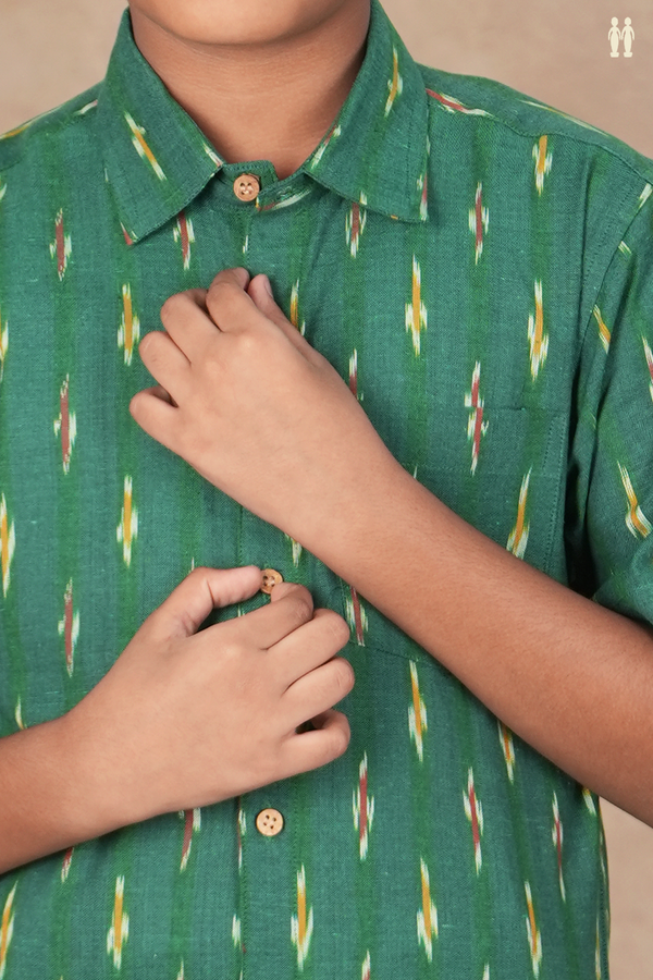 Regular Collar Ikat Buttas Green Cotton Shirt