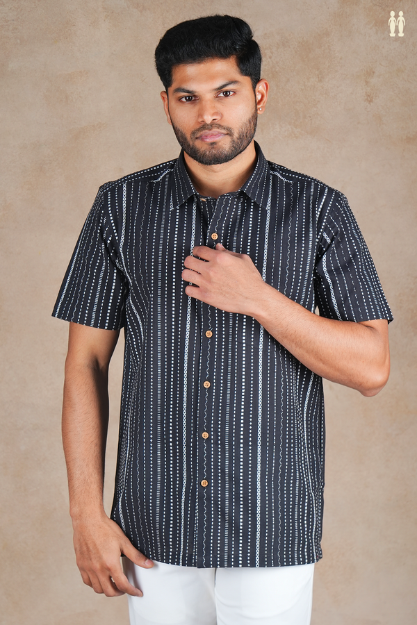 Regular Collar Stripes Design Black Cotton Shirt