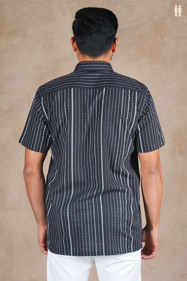 Regular Collar Stripes Design Black Cotton Shirt