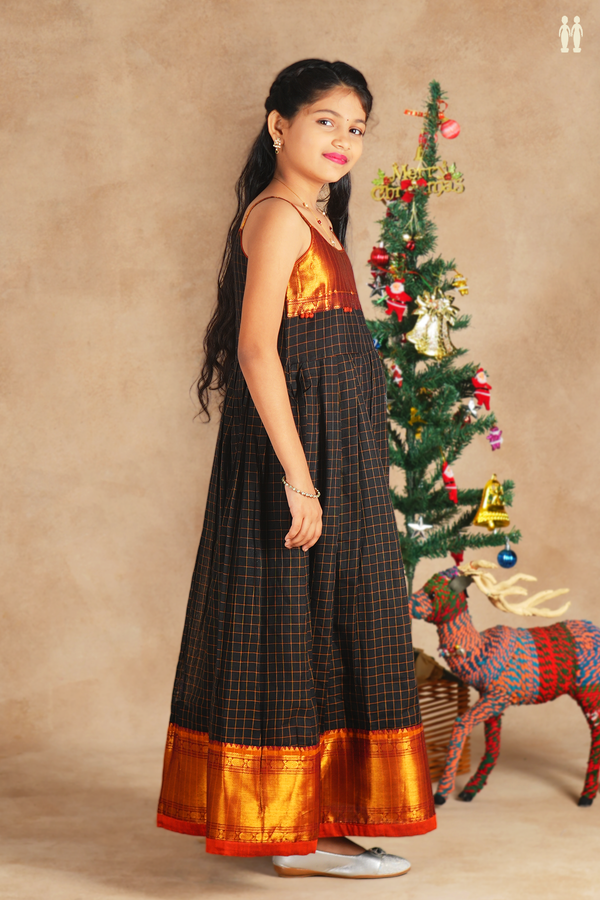 Round Neck Checks Design Black Cotton Frock