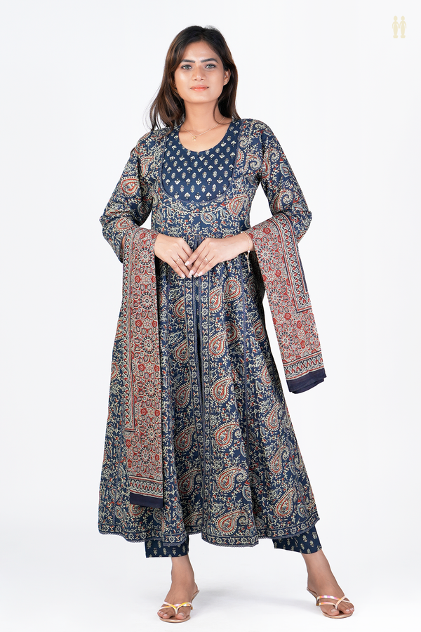Round Neck Floral Design Blue Printed Cotton Salwar Set
