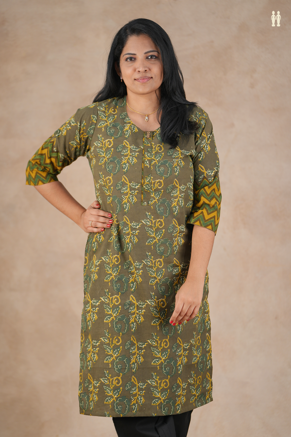Round Neck Floral Design Mehendi Green Cotton Long Kurta