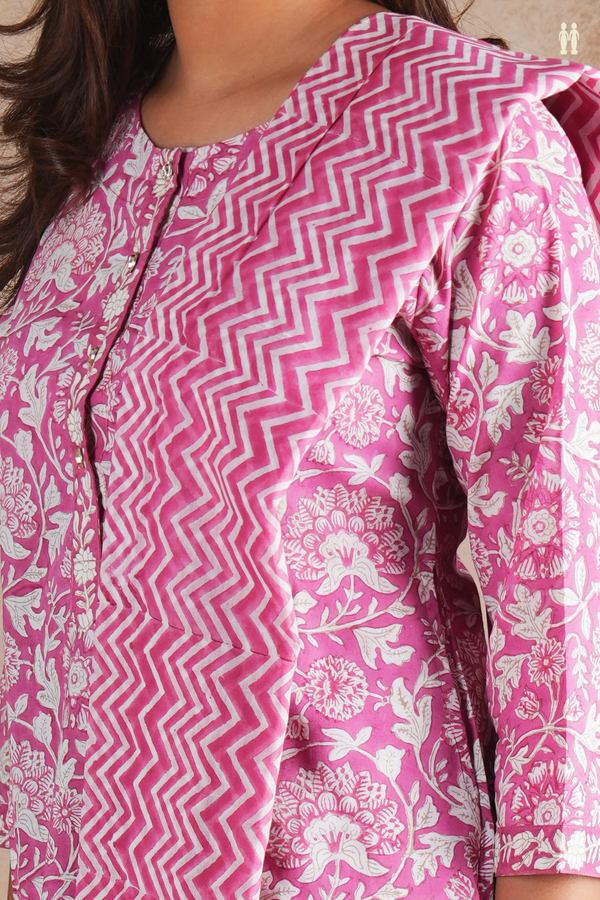 Round Neck Floral Design Pink Cotton Salwar Set