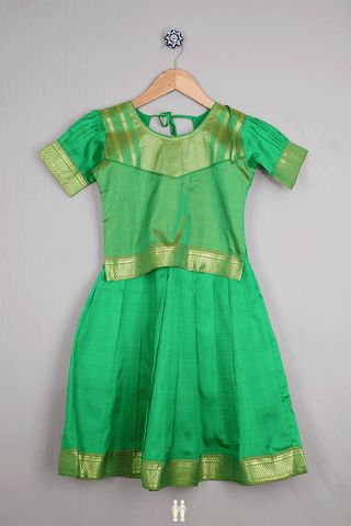 Round Neck Green Kanchipuram Silk Readymade Pavadai Sattai
