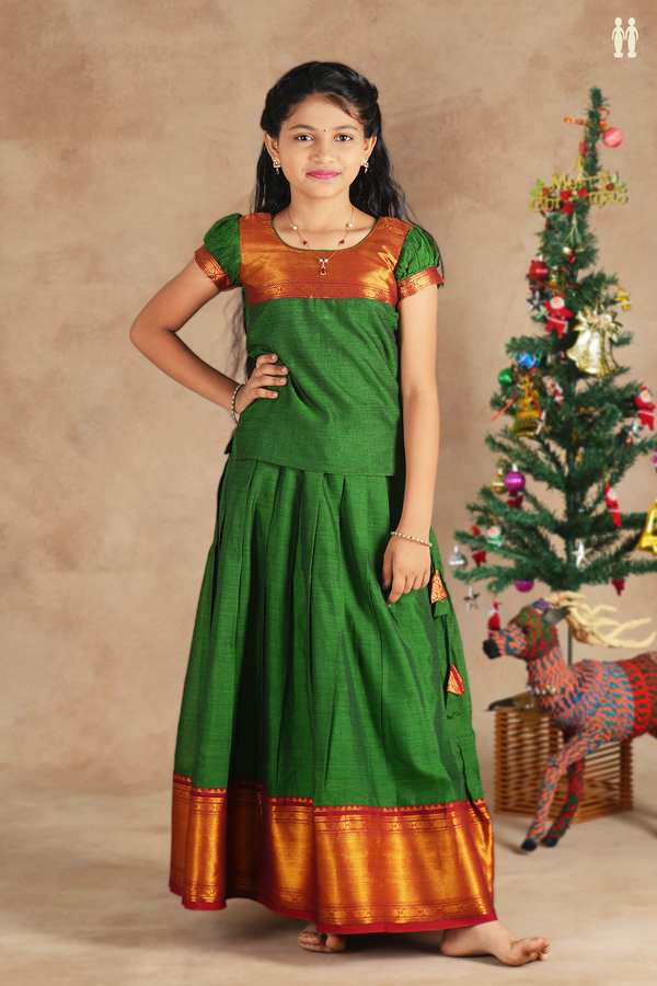Round Neck Plain Forest Green Cotton Pavadai Sattai