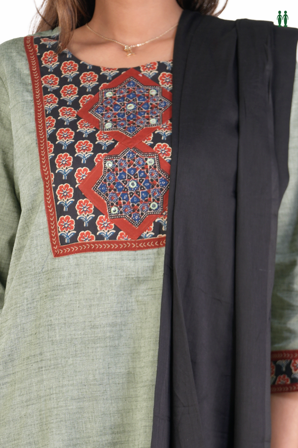 Round Neck Plain Green Cotton Salwar Set