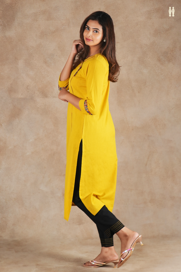 Round Neck Plain Yellow Cotton Long Kurta