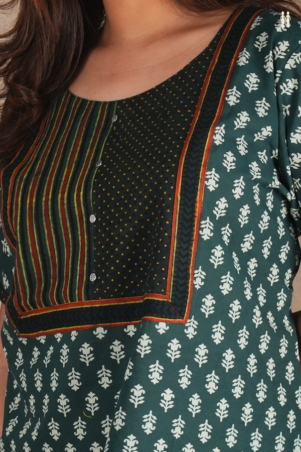 Round Neck Printed Design Forest Green Cotton Nightie