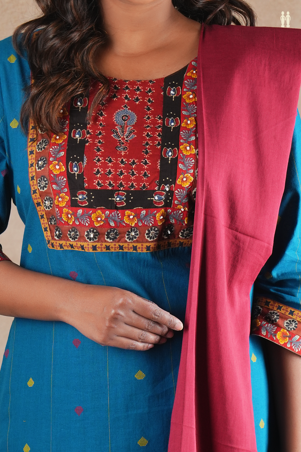 Round Neck Threadwork Design Teal Blue Cotton Salwar Set