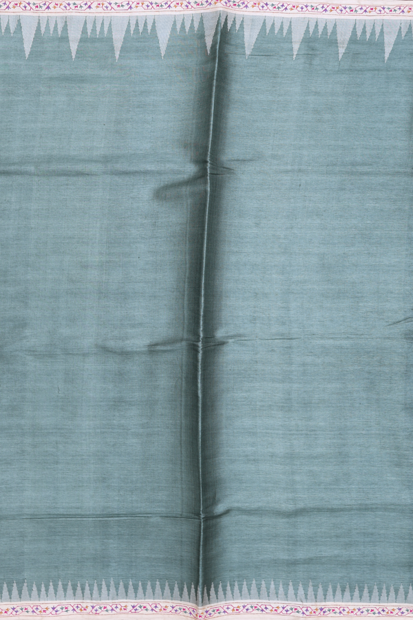 Tussar Silk Saree In Green With Temple Border