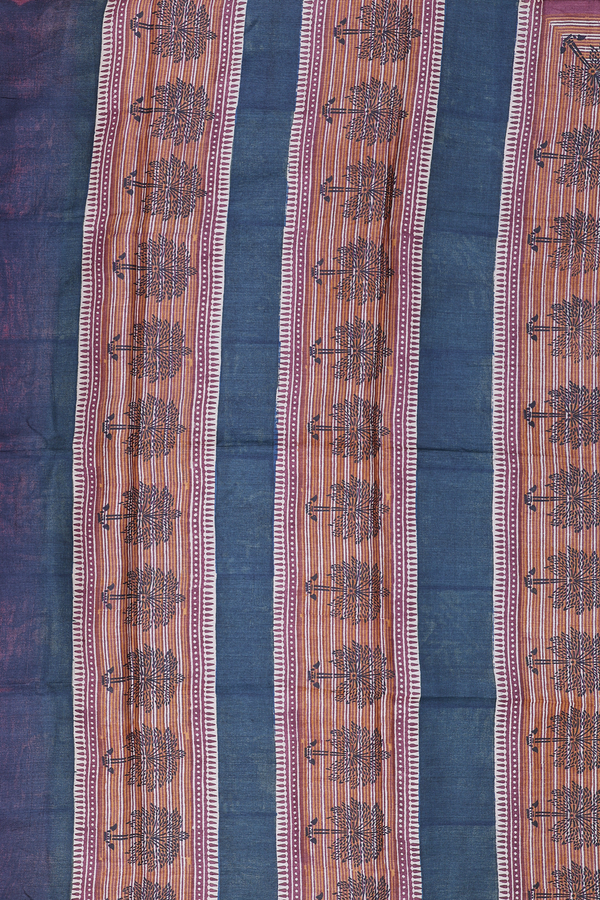 Tussar Silk Saree In Blue And Green With Chevron Design