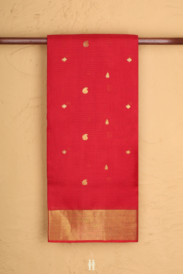 Kota Silk Saree In Crimson Red With Paisley Buttas