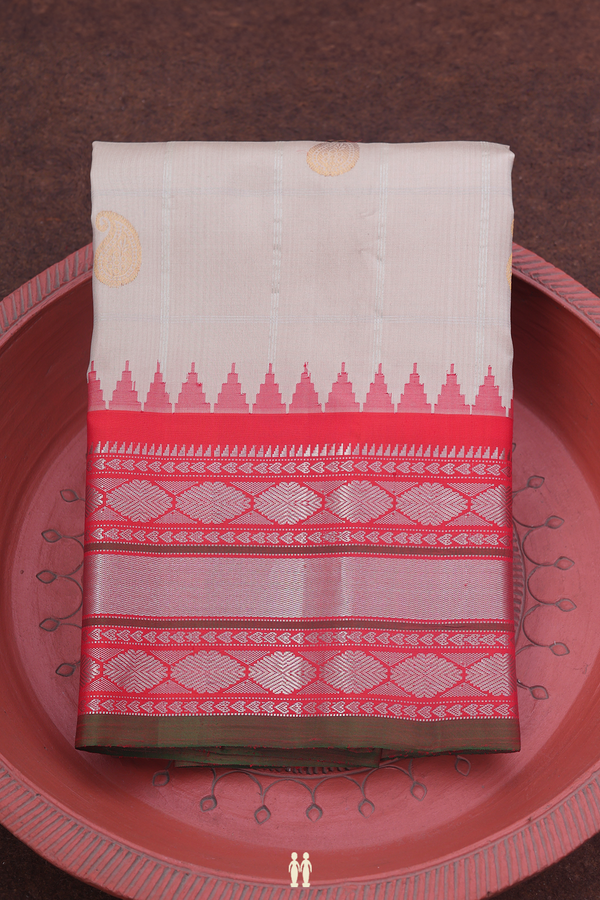 Gadwal Silk Saree In Light Brown With Paisley Buttas