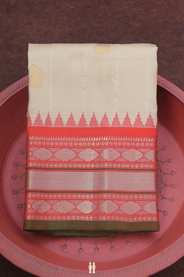 Gadwal Silk Saree In Light Brown With Paisley Buttas