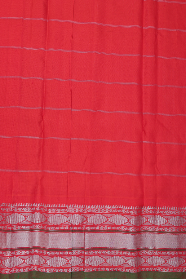 Gadwal Silk Saree In Light Brown With Paisley Buttas