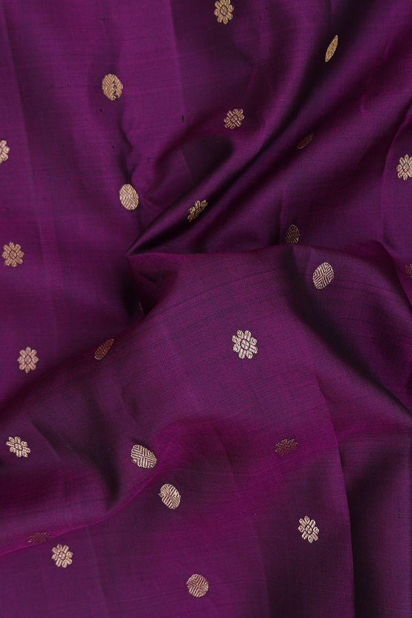 Gadwal Silk Saree In Grape Purple With Floral Buttas