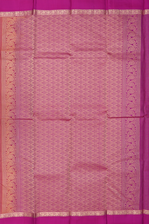 Kanchipuram Silk Saree In Dual Tone With Checks Design