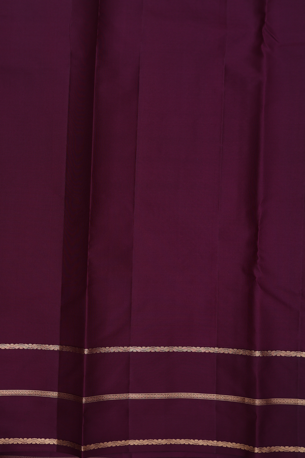 Kanchipuram Silk Saree In Berry Purple With Checks Design
