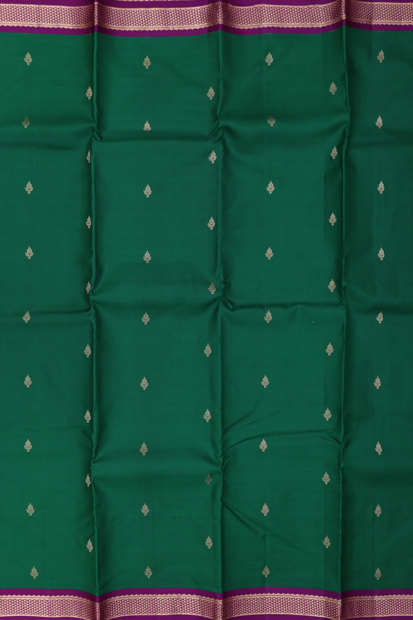 Kanchipuram Silk Saree In Emerald Green With Zari Buttas