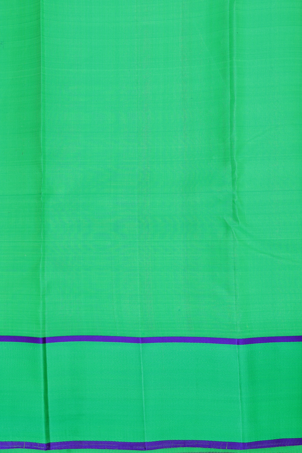 Kanchipuram Silk Saree In Red With Malli Moggu Buttas