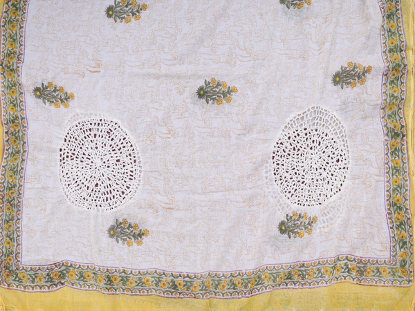 Floral Design Off White Cotton Unstitched Salwar Material