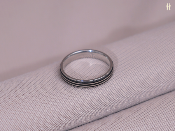Light Weight Pure Silver Ring