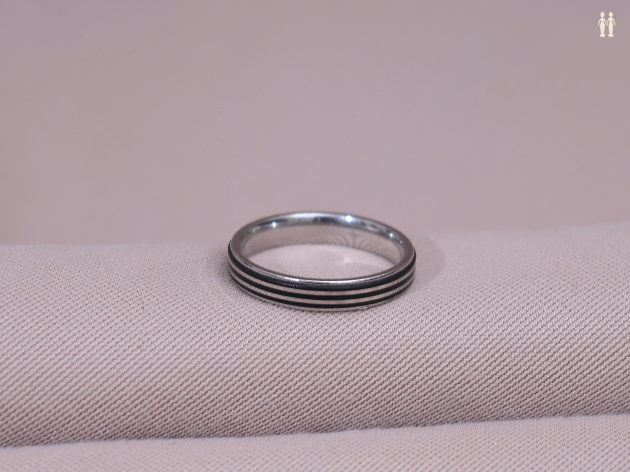 Light Weight Pure Silver Ring