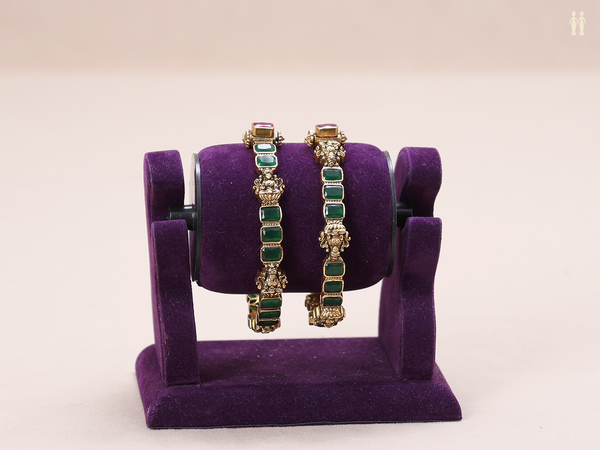 Antique Design Emerald Stone Gold Plated Silver Screw Bangles