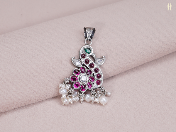 Peacock Design With Kemp Stone Pure Silver Pendant