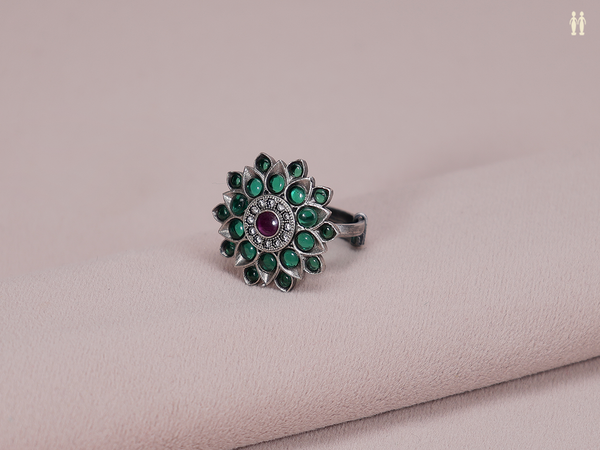 Floral Design With Kemp Stone Pure Silver Adjustable Ring