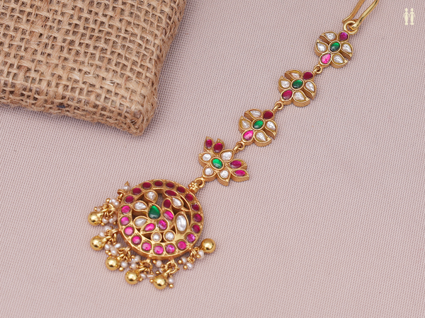 Multicolor Kemp Stone Gold Plated Pure Silver Nethi Chutti