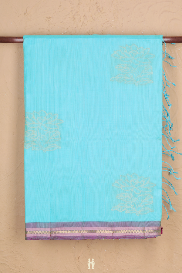 Linen Saree In Blue With Floral Design