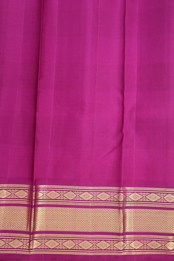 Kanchipuram Silk Saree In Blue And Cream With Checks Design