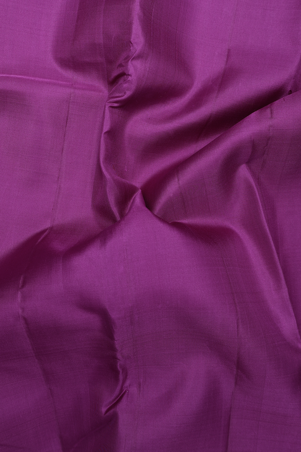 Kanchipuram Silk Saree In Purple With Checks Border