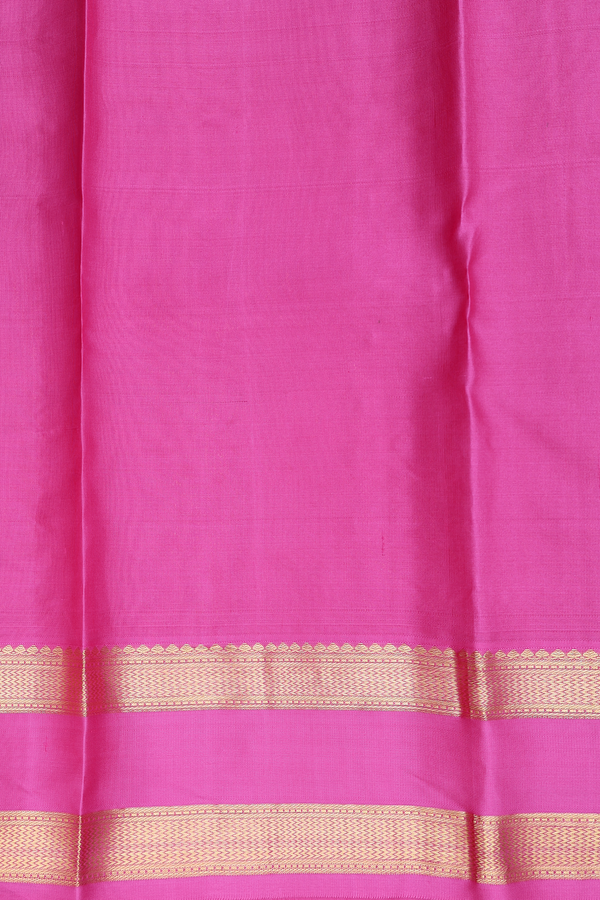 Kanchipuram Silk Saree In Forest Green With Floral Buttis
