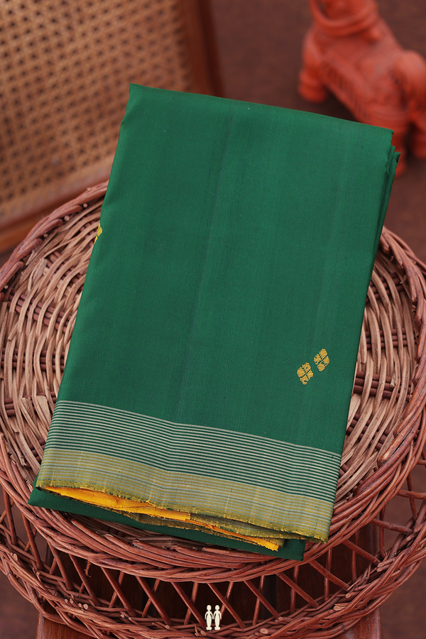 Kanchipuram Silk Saree In Green With Threadwork Buttas