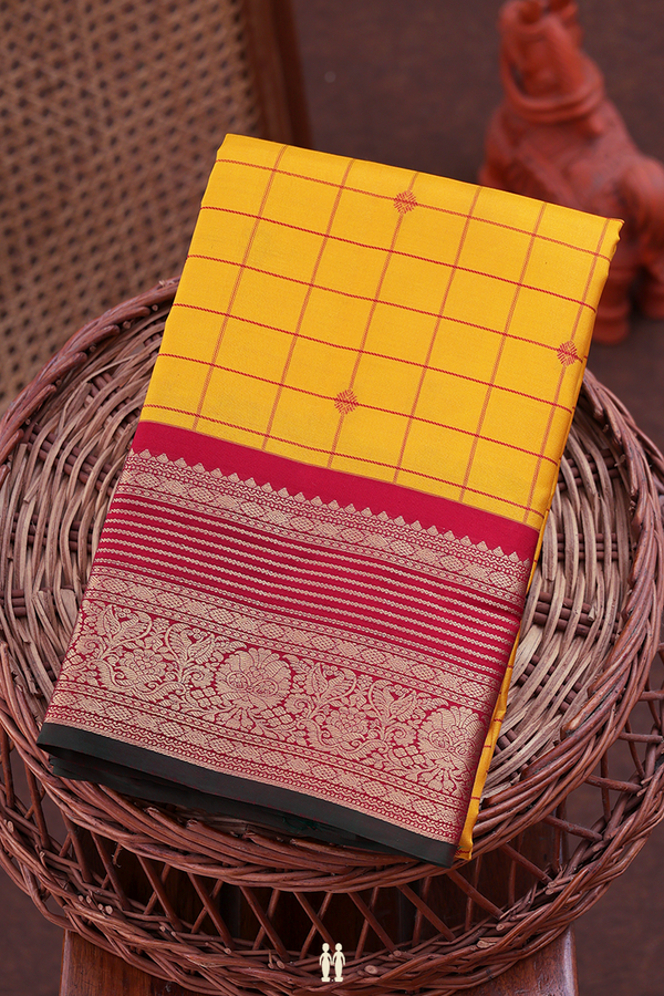 Kanchipuram Silk Saree In Yellow With Checks Design
