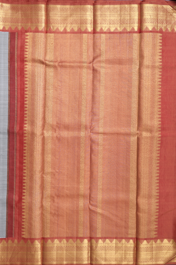 Kanchipuram Silk Saree In Grey With Jacquard Pattern