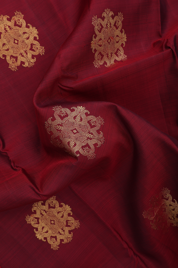 Kanchipuram Silk Saree In Ruby Red With Zari Motifs