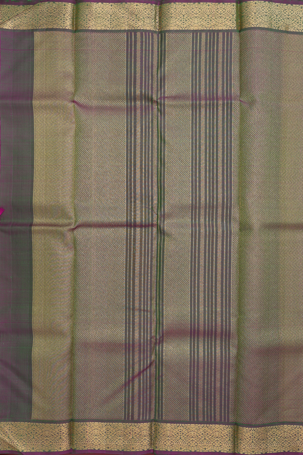 Kanchipuram Silk Saree In Dual Tone With Jacquard Pattern