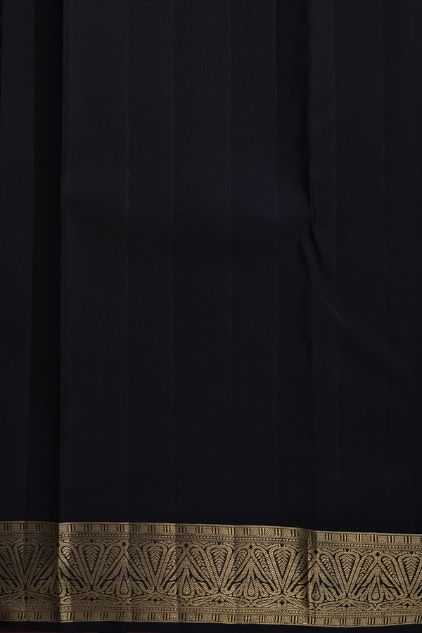 Kanchipuram Silk Saree In Purple With Elephant Motifs