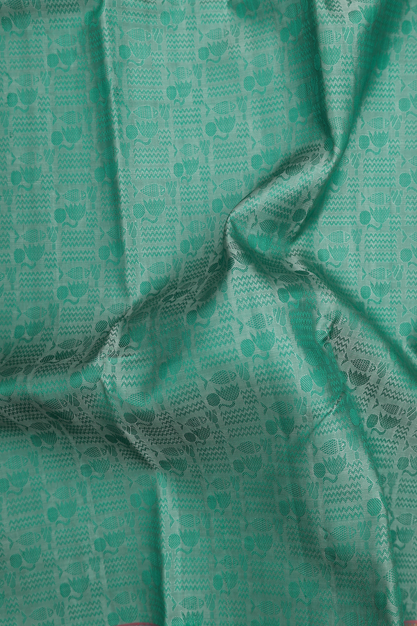 Kanchipuram Silk Saree In Green With Jacquard Pattern
